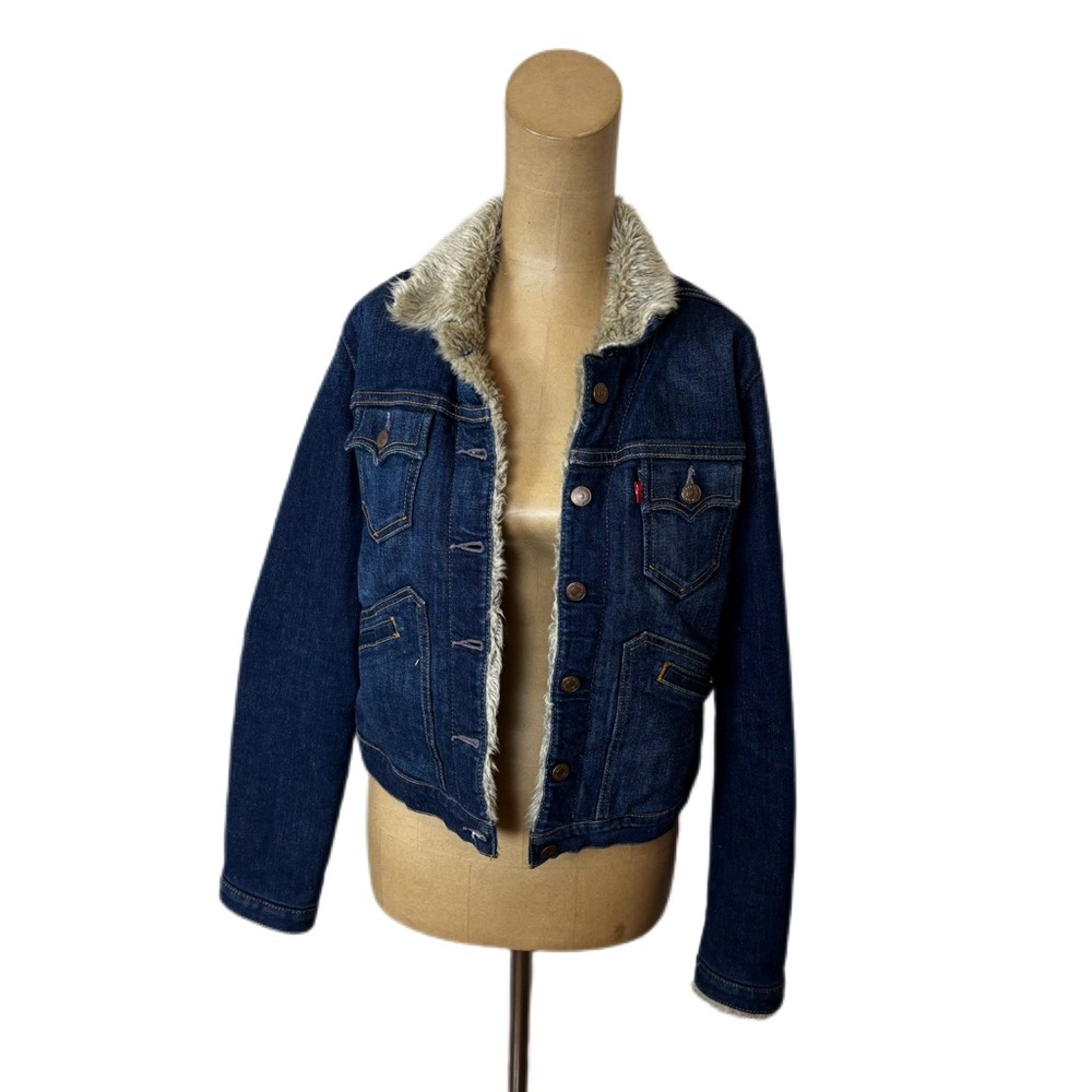 Levi’s Denim Sherpa Collar Jacket Size Medium JR